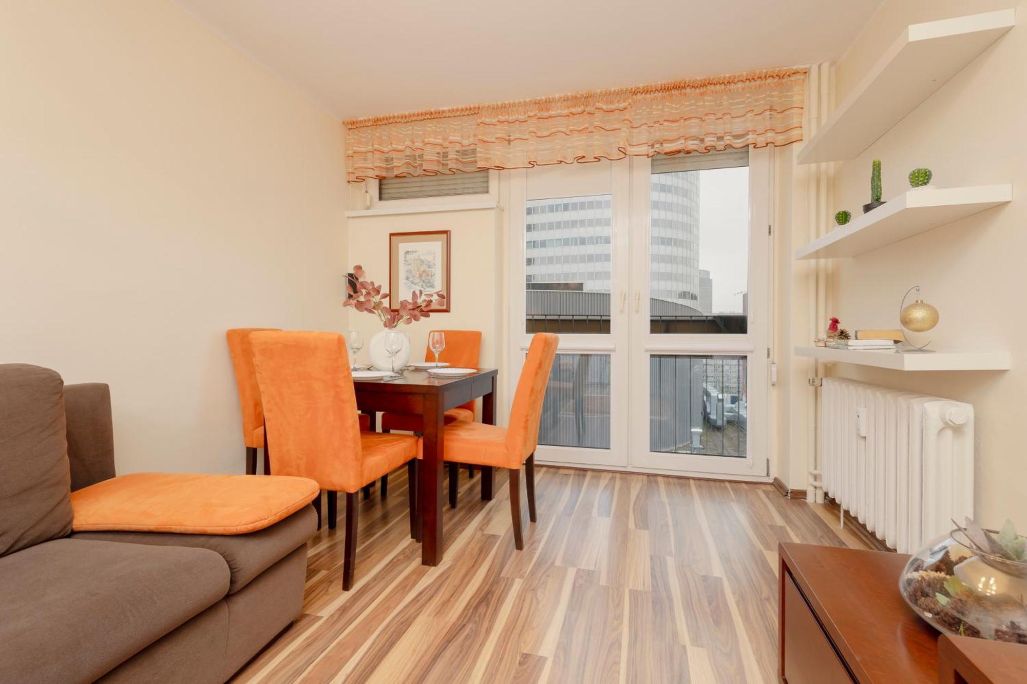 ורשה Bright & Cozy Apartments In The City Center By Noclegi Renters מראה חיצוני תמונה